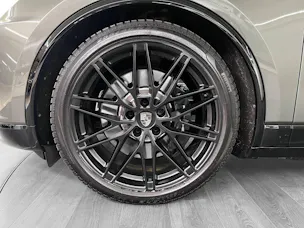 Porsche Macan Turbo