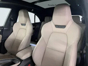 Porsche Macan Turbo
