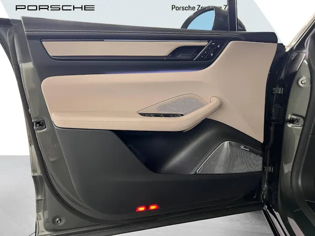 Porsche Macan Turbo