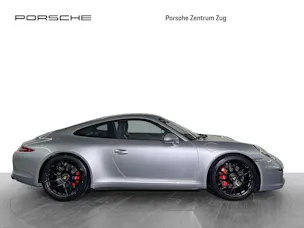 Porsche 911 Carrera 4 GTS