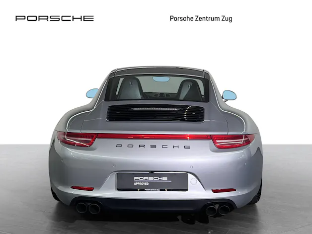 Porsche 911 Carrera 4 GTS