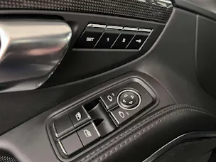 Porsche 911 Carrera 4 GTS