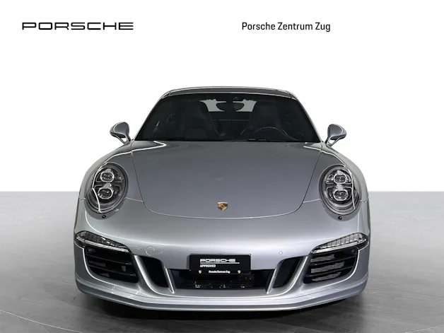 Porsche 911 Carrera 4 GTS