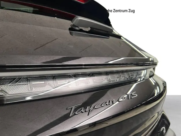 Porsche Taycan GTS Sport Turismo