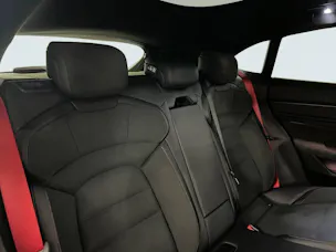 Porsche Taycan GTS Sport Turismo