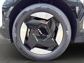 https://vehicle.imgix.net/4310407/beab110e-eeb3-48f5-b79c-c739e4e02913.jpg
