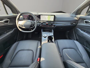 https://vehicle.imgix.net/4310413/bc65e7df-10eb-415f-978a-dc788be5d72d.jpg