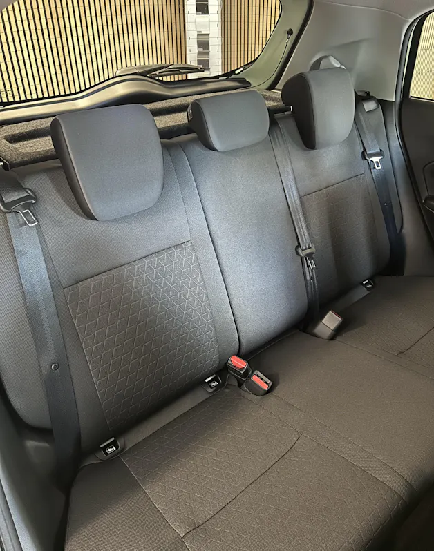 Suzuki Swift 1.2 Sakura Hybrid