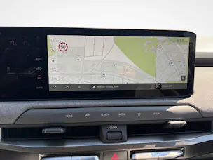 Kia EV3 81 kWh Earth+