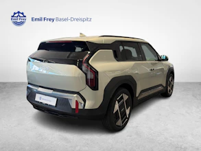 https://vehicle.imgix.net/4310428/e505f15a-1a40-4aa7-8211-342a953ac5ea.jpg