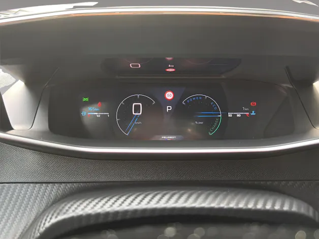 Peugeot 2008 1.2 Hybrid 145 GT