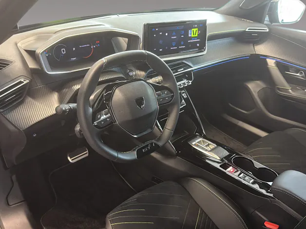 Peugeot 2008 1.2 Hybrid 145 GT