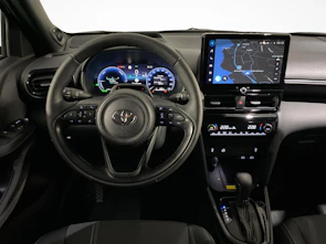 Fahrzeugbild TOYOTA Yaris Cross 1.5 VVT-i HSD Premium AWD-i