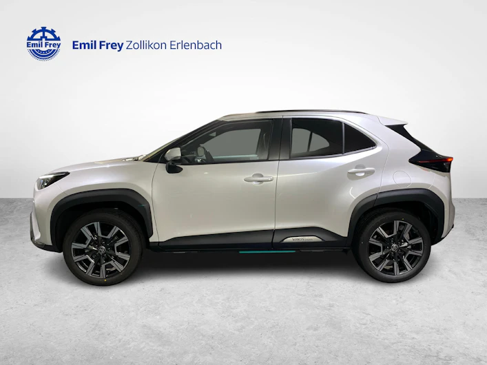 Fahrzeugbild TOYOTA YARIS CROSS