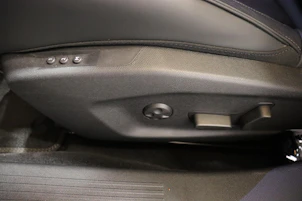 image du véhicule DS AUTOMOBILES 4 1.6 E-Tense Rivoli