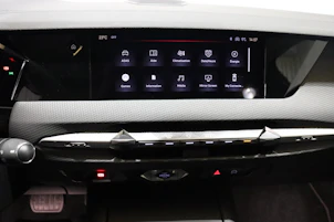 image du véhicule DS AUTOMOBILES 4 1.6 E-Tense Rivoli