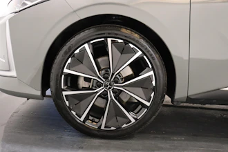 https://vehicle.imgix.net/4310485/641fb49c-bbb5-498d-a09b-af369012ee9a.JPG