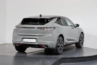 https://vehicle.imgix.net/4310485/83c95b52-65b2-4b6a-9574-af1ada0a3165.JPG