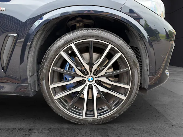 BMW X5 M50i xDrive
