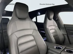 Porsche Taycan 4 Cross Turismo