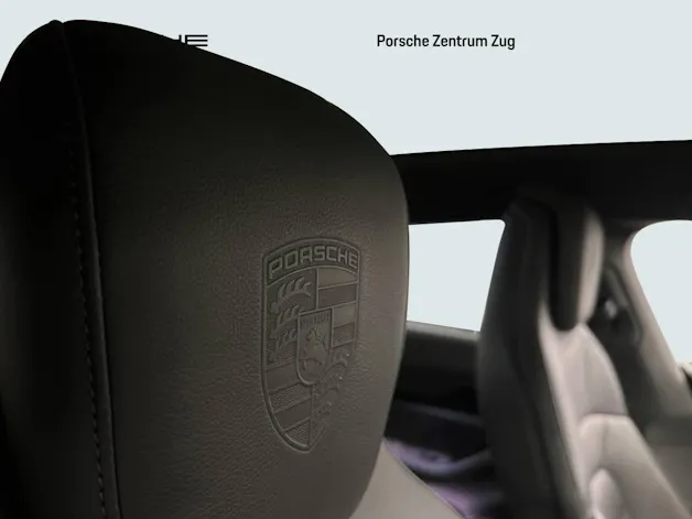 Porsche Taycan 4 Cross Turismo