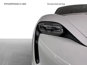 Porsche Taycan 4 Cross Turismo