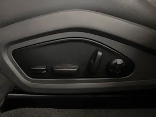 Porsche Taycan 4 Cross Turismo