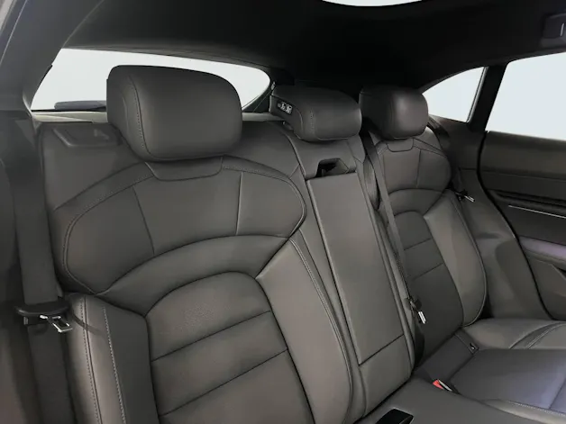 Porsche Taycan 4 Cross Turismo