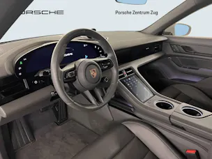 Porsche Taycan 4 Cross Turismo