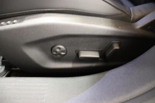image du véhicule DS AUTOMOBILES 4 1.6 E-Tense Rivoli