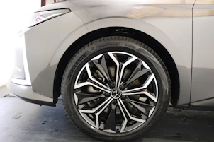 image du véhicule DS AUTOMOBILES 4 1.6 E-Tense Rivoli