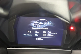https://vehicle.imgix.net/4310521/f081b67b-dbf9-42cc-b341-b906f5cae67a.JPG