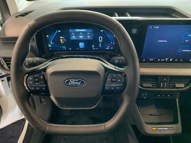 Ford E-Transit Courier Van Trend