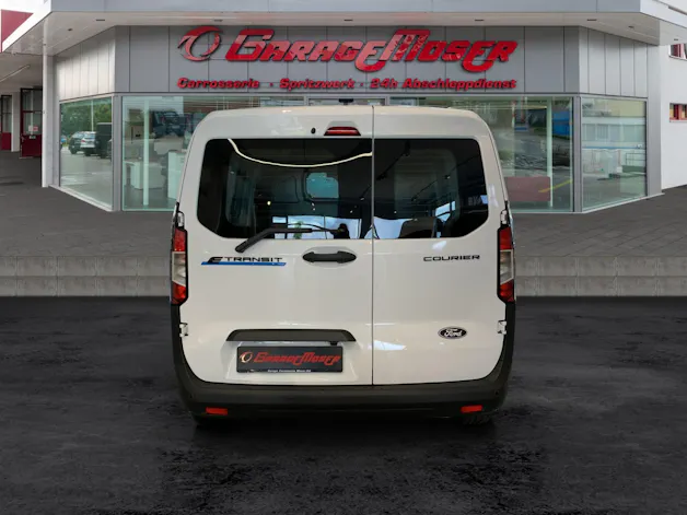 Ford E-Transit Courier Van Trend