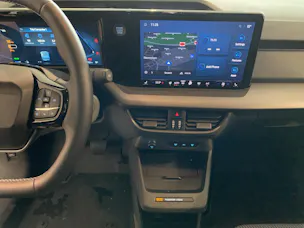 Ford E-Transit Courier Van Trend