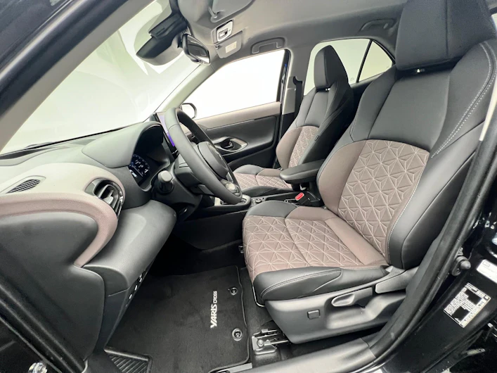 Fahrzeugbild TOYOTA YARIS CROSS