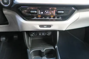 Suzuki Swift 1.2 Sakura Hybrid 4x4