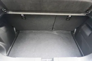 Suzuki Swift 1.2 Sakura Top Hybrid 4x4