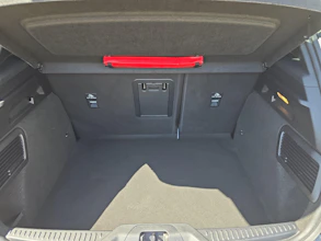 https://vehicle.imgix.net/4310610/0e86ea31-26b1-4948-ae1c-a3c77ad71532.jpg