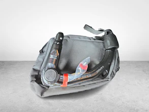https://vehicle.imgix.net/4310610/bd319037-546c-4be4-8cdf-bb13c649e477.jpg