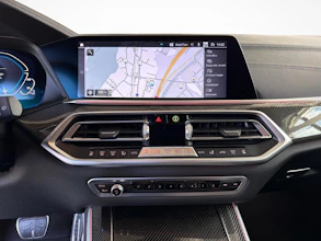 https://vehicle.imgix.net/4310633/18ef46fe-7a99-4650-9614-1c391003cd8f.jpg