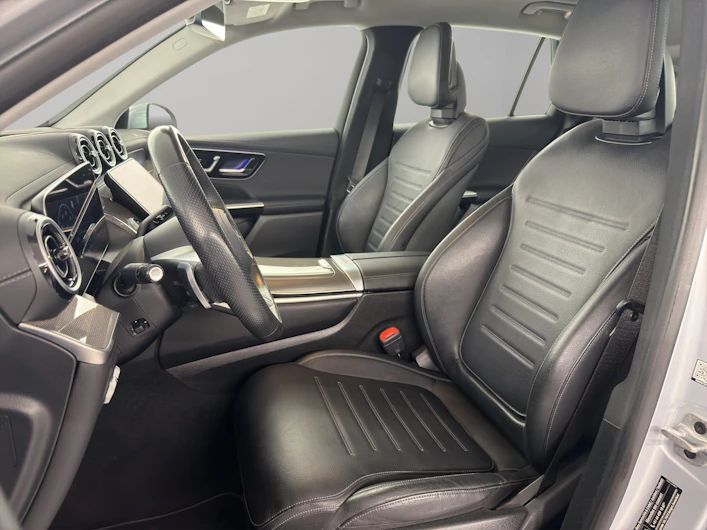 Fahrzeugbild MERCEDES-BENZ GLC 300