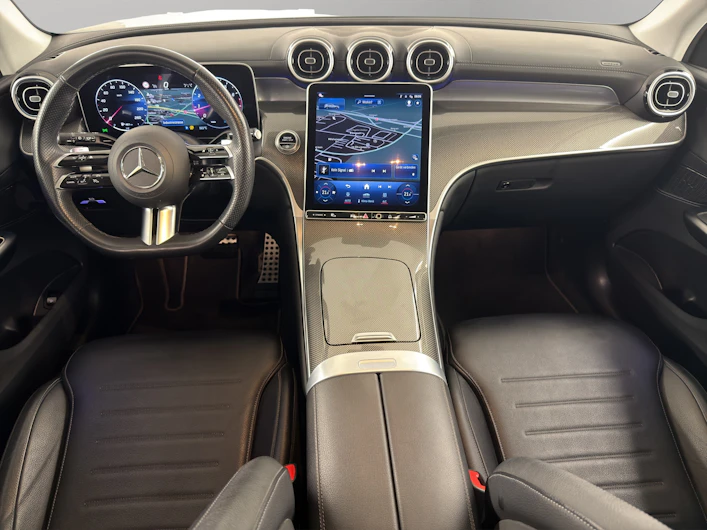 Fahrzeugbild MERCEDES-BENZ GLC 300