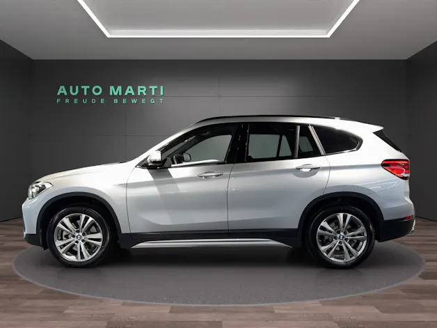 BMW X1 20i xDrive LCI Sport Line