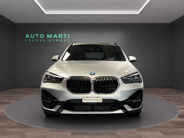 BMW X1 20i xDrive LCI Sport Line