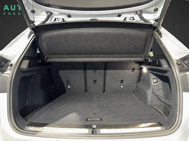 BMW X1 20i xDrive LCI Sport Line