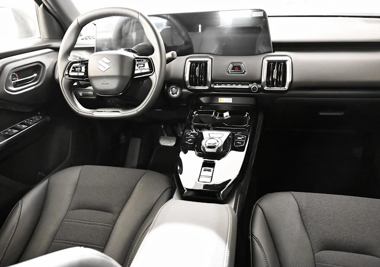 Fahrzeugbild SUZUKI VITARA