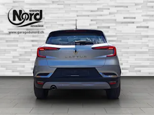 Renault Captur 1.3 TCe 140 Intens EDC