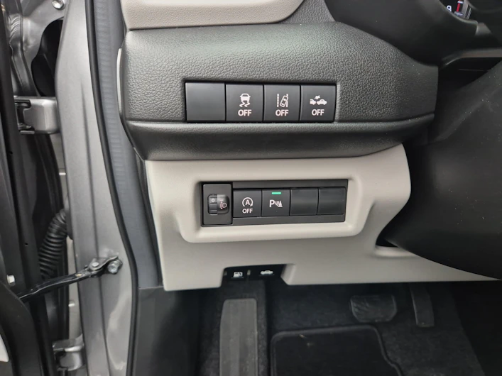 Fahrzeugbild SUZUKI SWIFT