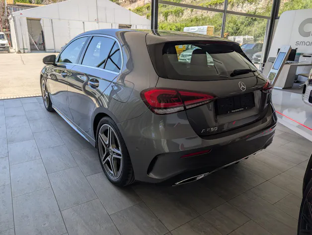 Mercedes-Benz A 250 AMG Line